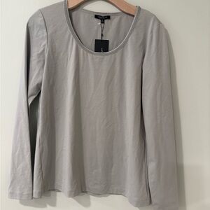 Lafayette 148 New York Light Gray Long-Sleeve Scoop Neck Tee